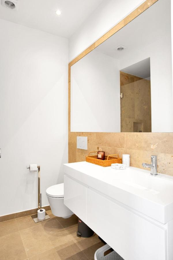 Brand New River View Apartment Belem - 1 Bedroom, A/C リスボン エクステリア 写真