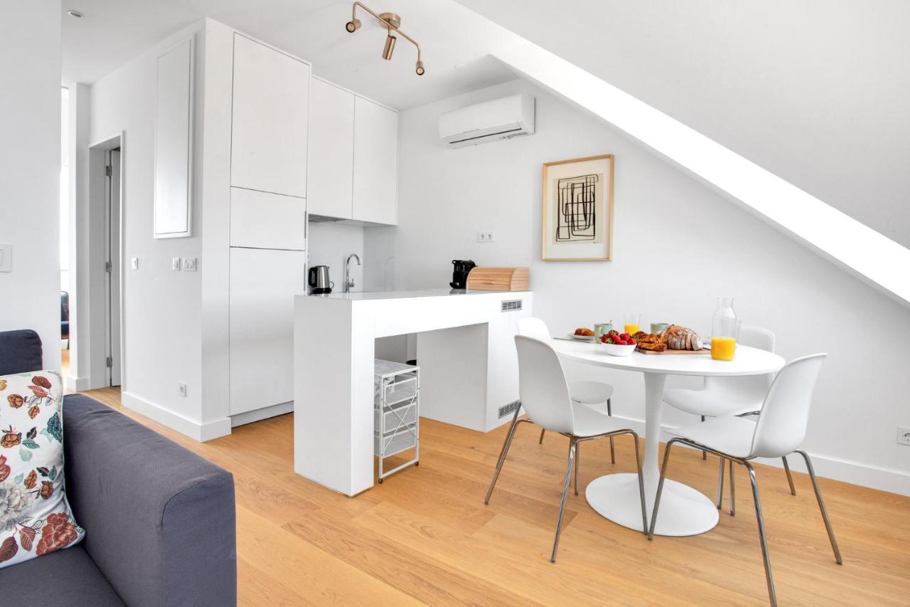 Brand New River View Apartment Belem - 1 Bedroom, A/C リスボン エクステリア 写真